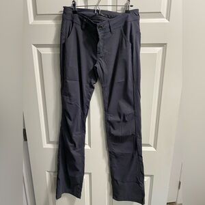 Prana Halle bootcut pant in moonstone gray - women’s size 4